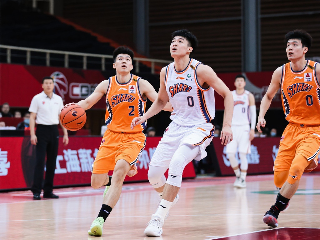 过去几个赛季，上海久事男篮曾经历过成绩的